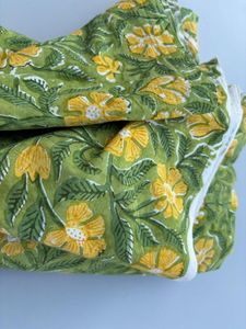 ผ้าควิลท์ผ้าฝ้ายสีเขียวสำหรับผู้หญิงและเด็กงานหัตถกรรมและการตัดเย็บด้วยมือลายดอกไม้บล็อกพิมพ์ลายดอกไม้ - Product Image 4