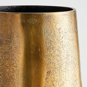 Pot à fleurs en métal moderne pour un style d'intérieur contemporain et un accent décoratif élégant pour l'affichage des fleurs - Product Image 3