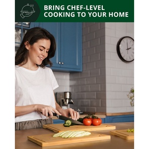 Set di 3 Grandi Taglieri Ecologici in Bambù Sostenibile, Rettangolari e Quadrati, per Pizza, Salumi e Succhi con Scanalatura - Product Image 5