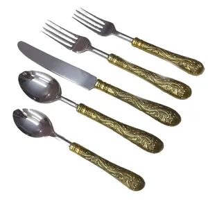 Ensemble de couverts en acier inoxydable martelé au design classique avec finition dorée pour mariages et repas au restaurant ou à la maison - Product Image 3