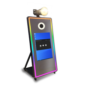 Miroir Photo Booth Magique 2026 en Gros, <span class=keywords><strong>Mini</strong></span> Cabine Photo Selfie avec Écran Tactile 40-70 Pouces, Appareil Photo et Imprimante - Product Image 3