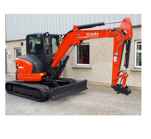 Excavatrice compacte Kubota U48-4 efficace à vendre, faible nombre d'heures, moteur diesel, commandes hydrauliques fluides, cabine fermée, prête à l'emploi - Product Image 5