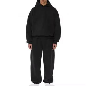 Impresión personalizada 100% algodón para hombre Casual bordado y parche trabajo Color sólido 2 piezas Jogger conjunto ácido lavado chándal para hombres - Product Image 4