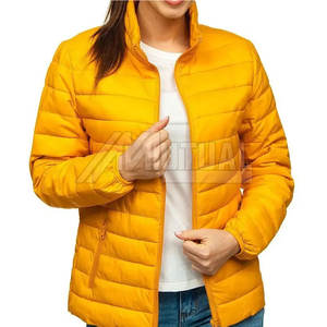 Veste bouffante pour femmes de coupe ajustée fabriquée par des professionnels, tenue décontractée, mode extérieure épaisse avec col montant personnalisable - Product Image 1