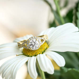 18K Yellow <b>Gold</b> Twisted Infinity Engagement <b>Ring</b> Bridal <b>Set</b> 0.27ct Diamond <b>Rings</b> - Product Image 3