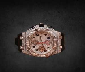 Montre Hip Hop de luxe antique 41 mm avec diamant Moissanite, affichage analogique, bracelet en caoutchouc 20 mm, boîtier tonneau, cadran en verre pour le style - Product Image 3