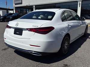 Blanc propre utilisé 2024 Mercede-s Ben-z Classe C C 300 4MATIC avec jantes en alliage siège en cuir système de navigation siège chauffant toit ouvrant - Product Image 3