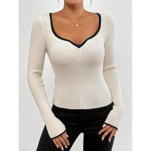 Pull en tricot de style coréen pour femme avec col cœur et bordure contrastée - Product Image 6