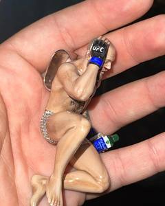 Maahir Gems Exportador indio Diamante Colgante de dibujos animados Personaje personalizado Collar Oro IGI Certificado Moda clásica Unisex Todos los días - Product Image 4