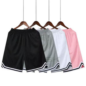 Short de basket-ball en maille de polyester pour hommes de haute qualité personnalisé Sublimation graphique Style décontracté avec décoration de motif - Product Image 2