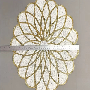 Mantel Individual de Lujo con Cuentas Hechas a Mano, Aspecto Elegante, Centro de Mesa Decorativo Dorado, Mantel Individual de Lujo con Cuentas Hechas a Mano, Aspecto Elegante, Decoración Dorada - Product Image 5
