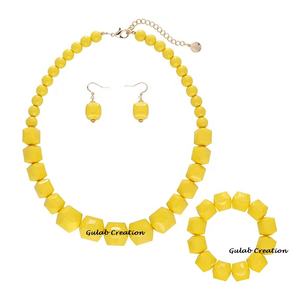 Collier de perles en résine rouge de forme géométrique Boucles d'oreilles Bracelet Acrylique Collier de perles africaines pour femmes - Product Image 6