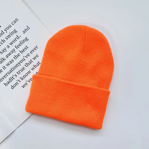 Gorro de punto con puños de estilo minimalista para clima frío, gorro de acrílico suave de Color sólido, moda de calle cómoda Unisex - Product Image 2