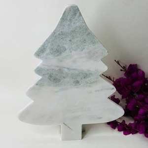 Planche à découper en marbre artisanale en forme d'arbre de Noël Article de coupe de légumes de luxe de haute qualité Meilleur prix pour les hôtels - Product Image 1