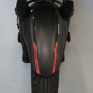 Adesivo Protettivo 3D per Parafango Moto su Misura, Compatibile con Yamaha MT-07 2018-2023 - Product Image 1