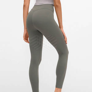 ¡Servicio OEM a la venta! Leggings deportivos de cintura media para mujer con diseño de logotipo personalizado Precio razonable - Product Image 2