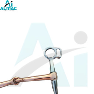 La broca de filete de puerto bajo de ajuste cómodo ALMAC está diseñada para un mejor control y reducir los pellizcos, lo que ayuda a los caballos a mantenerse enfocados durante el trabajo - Product Image 5