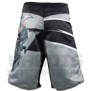 Concevez votre propre short de boxe Short de boxe MMA de couleur personnalisée pour hommes Tissu durable et durable Nouveau design Short Mma à vendre - Product Image 5