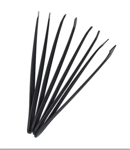 Pinzas para cejas de punta fina elaboradas para un agarre suave y resultados de calidad de salón con estándares - Product Image 1