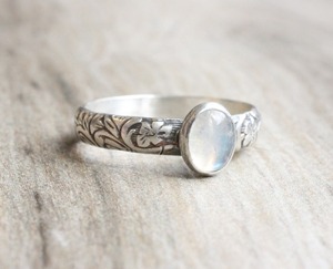 Anillo clásico hecho a mano 925 joyería de plata sólida para mujer 925 plata esterlina piedra lunar piedra preciosa estilo bohemio anillo regalo hermana - Product Image 3