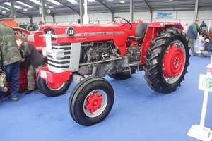 Tractor Massey Ferguson de la Mejor Calidad 135 240 265 290 385 390 399 100HP-140HP Venta al por Mayor Nuevo y Usado Precio de Fábrica - Product Image 5