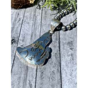 Pendentif Coyote en argent sterling Alonzo Mariano avec accents de diamants et de perles, chaîne plaquée or rose, cadeau religieux - Product Image 4