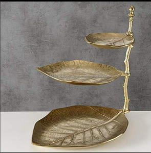 Golden Leafy ออกแบบขาตั้งเค้กและขนมหวานโลหะ 3 ชั้นพร้อมก้านโลหะเช่นรองรับสําหรับตกแต่งบ้านบนโต๊ะ - Product Image 2