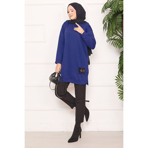 Túnica Hijab con Adornos de Piedras Índigo y Pompones, Estilo Modesto - Product Image 1
