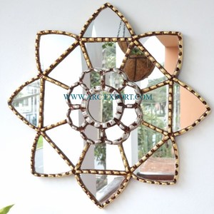 Admirable miroir mural décoratif de grande taille en aluminium plaqué or de designer nouveauté miroir mural suspendu de luxe moderne à vendre - Product Image 2