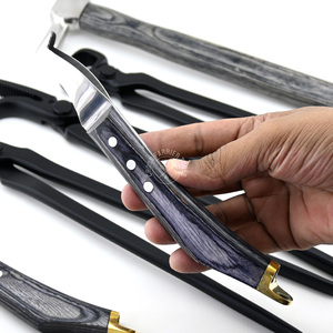 เครื่องมือรักษาความปลอดภัยเล็บกีบเกือกม้าคีมเคลือบสีดำสำหรับช่างตีเหล็กทนทานด้ามจับตามหลักสรีรศาสตร์ - Product Image 6