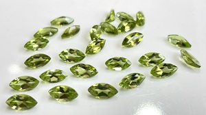 หินเพอริดอตธรรมชาติทรงเหลี่ยมเพชรพลอย4x8มม. ตัดเหลี่ยมเพชรพลอย - Product Image 5