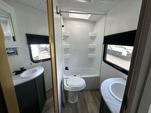 Remolque H-e-a-r-t-l-a-n-d E-d-d-i-e B-a-u-e-r 2-6-2-B-H-L 2024 usado, listo para la venta - Product Image 2