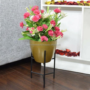 Jardinières en métal pour le jardin Articles de décoration disponibles à prix de gros auprès du fabricant indien jardinières en métal - Product Image 5