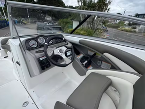 Sports nautiques_bateaux 2011 YamahaBoats 242 Limitedd S 7m 360ch Bowrider inboards JetBoat SportLoisirs FamilleAventure avec remorque - Product Image 6