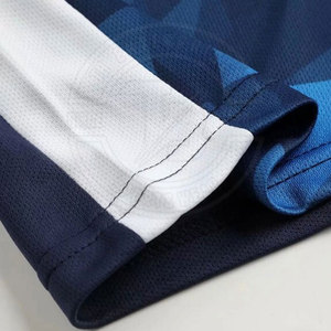 Nouveautés 2024 - Tenues de football personnalisées au meilleur prix - Ensembles pour hommes adultes avec différents designs - 100% polyester - Impression de logo personnalisée - Product Image 4