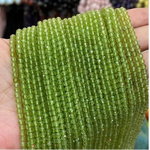 Cuentas de Peridoto Verde Natural Pulido Microfacetado de 2mm/3mm, 15.5'' - Cuentas Sueltas Semipreciosas Energéticas para Uso en Bolígrafos - Product Image 3
