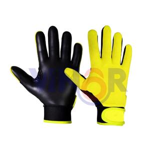 Guantes de Fútbol Gaélico Ligeros de Venta Caliente, Diseño de Agarre Personalizado con Impresión por Sublimación para un Rendimiento Deportivo Óptimo - Product Image 1