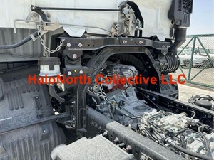 2024 Hino 500 4x2รถแทรคเตอร์รถดัมพ์ Hino รถบรรทุกดีเซลงานหนักเกียร์ธรรมดา - Product Image 4