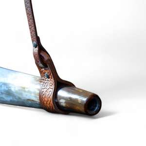 Belleza de lujo de alta calidad, nórdico tallado a mano, pulido, limpio, sellado, cuerno que sopla, correa de cuero de búfalo Real - Product Image 4