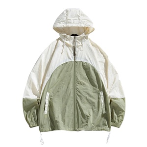 แจ็กเก็ตกลางแจ้งกันลมสำหรับผู้ชายผ้าแคนวาสคอตั้งโลโก้ด้านหน้ามีฮู้ดเนื้อผ้าฝ้ายระบายอากาศได้ดีน้ำหนักเบา - Product Image 2