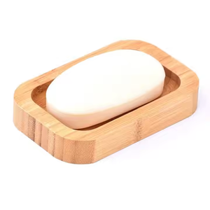 Porte-savon en bois naturel fait à la main Accessoires de salle de bain Savon en céramique par Crescent Crafts - Product Image 1