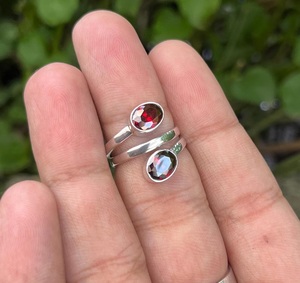 แหวนโกเมนสีเงิน925แบบปรับได้ทำด้วยมือเครื่องประดับอัญมณีมินิมอลสำหรับผู้หญิงครบรอบวันคริสต์มาสที่ไม่เหมือนใคร - Product Image 2