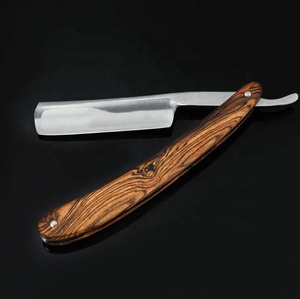 Maquinilla de Afeitar Profesional de Una Sola Hoja para Hombre con Mango de Madera para un Afeitado Superafilado de Cara, Cuerpo y Zona del Bikini - Product Image 2