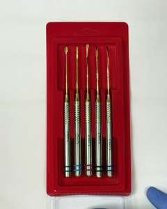 Juego de Instrumentos Quirúrgicos Dentales Manuales de Aleación de Titanio BSZ SURGICO, Material de Acero Reutilizable, Certificado CE Clase III para Dientes - Product Image 1