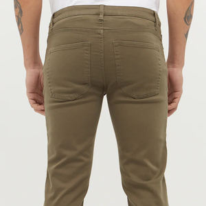 Pantalones de punto personalizados de la mejor calidad para hombre, algodón, cintura media, botón, cierre de mosca, diseños OEM para uso al aire libre, patrón recto - Product Image 4