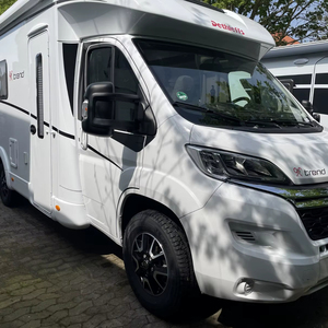 Camping-cars de luxe modernes 2024 Camping-cars contemporains de luxe - Product Image 1