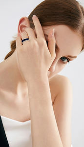 Nouvelle bague connectée 2025 avec suivi d'activité, chargement magnétique, étanchéité IP68, analyse du rythme cardiaque et du sommeil, contrôle gestuel, usage quotidien - Product Image 4