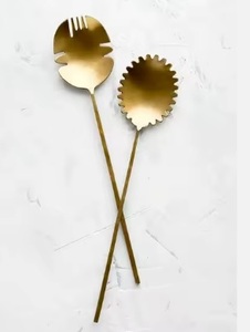 มีด้ามจับยาวทำจากโลหะทองเหลือง, มีด้ามยาวมีดีไซน์เรียบง่ายมีด้ามจับช้อนตักสลัด - Product Image 3