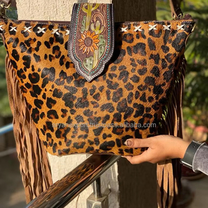 Nouveaux cheveux sur sac à main en cuir de vachette métallique Collection élégante usiné à la main sculpture en cuir imprimé Animal frange femmes sacs à main - Product Image 4