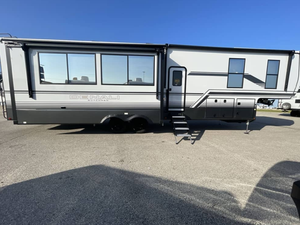 2025 2024 2026 Dutchmen D-e-n-a-l-i 366RK Rvs Camper Motorhomes Travel Trailer - Product Image 6